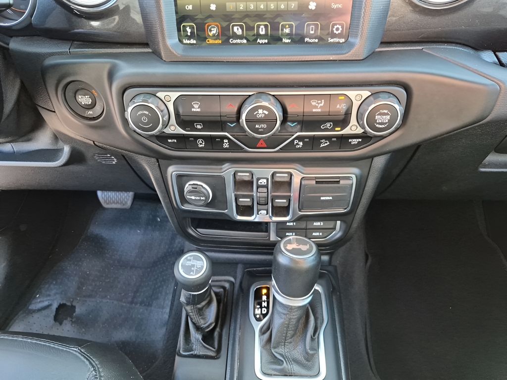 Used Car 2020 Jeep Wrangler  Unlimited Sahara For Sale Under $30,000 In Austin, Texas