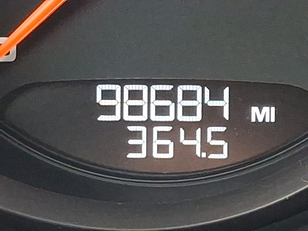 Thumbnail: 2019 Porsche Macan - 25