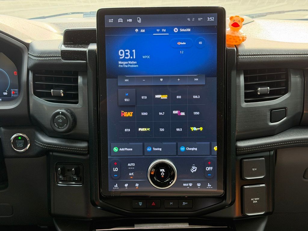 2024 Ford F-150 Lightning Flash