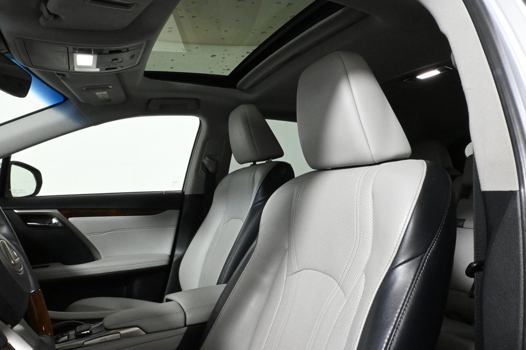 Thumbnail: 2019 Lexus RX - 15