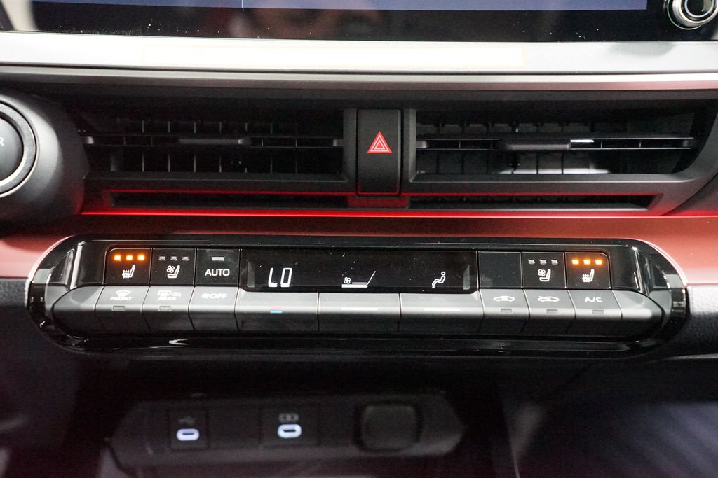 Thumbnail: 2026 Toyota Prius - 21