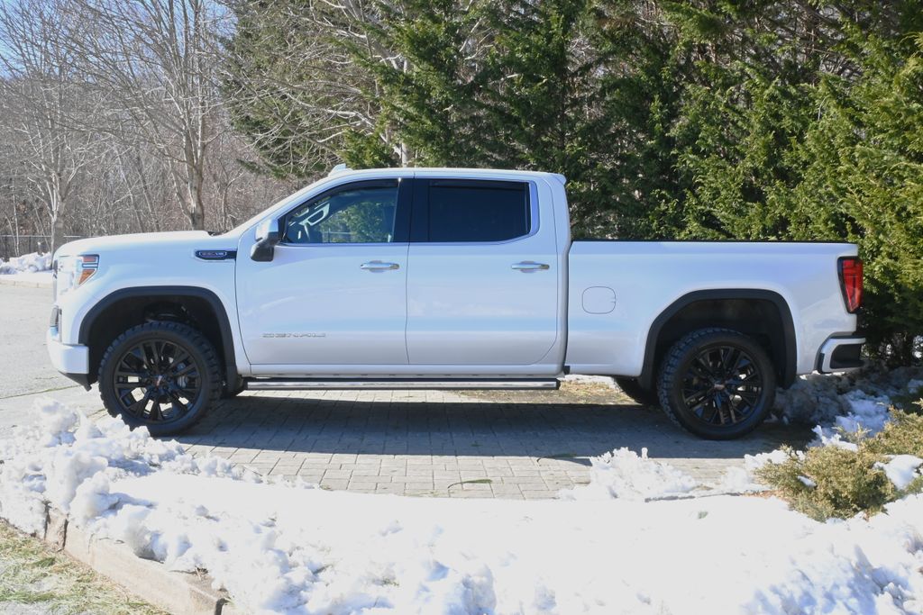 2022 GMC Sierra 1500 Denali 2