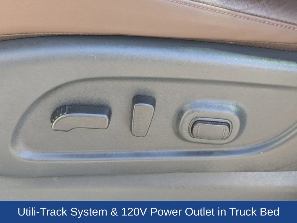 2024 Nissan TITAN Crew Cab Platinum Reserve 4x4