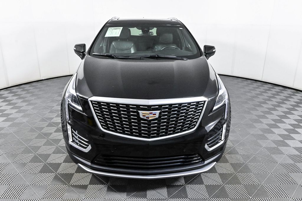 2022 Cadillac XT5 Premium Luxury 2