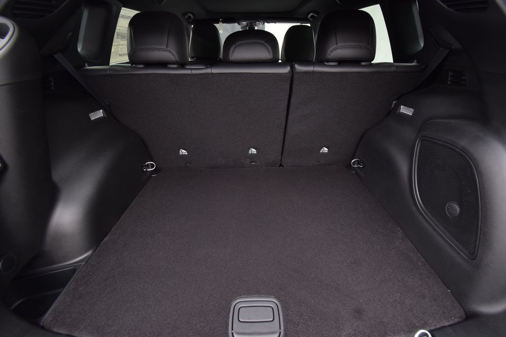 new 2026 Jeep Compass car, priced at $37,595