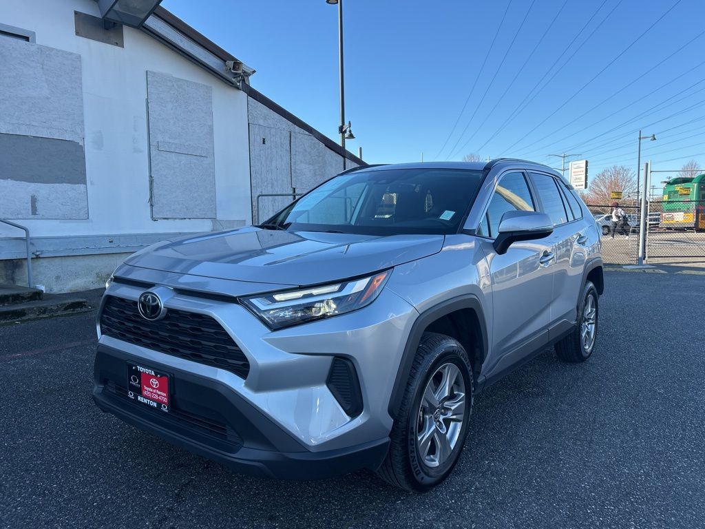 2024 Toyota RAV4 XLE AWD