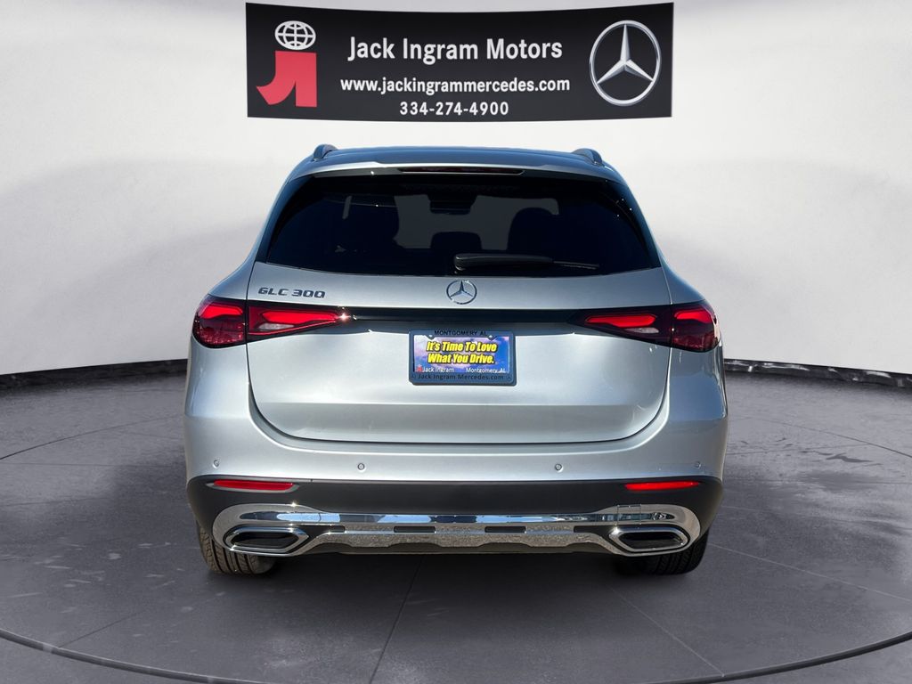 new 2026 Mercedes-Benz GLC car