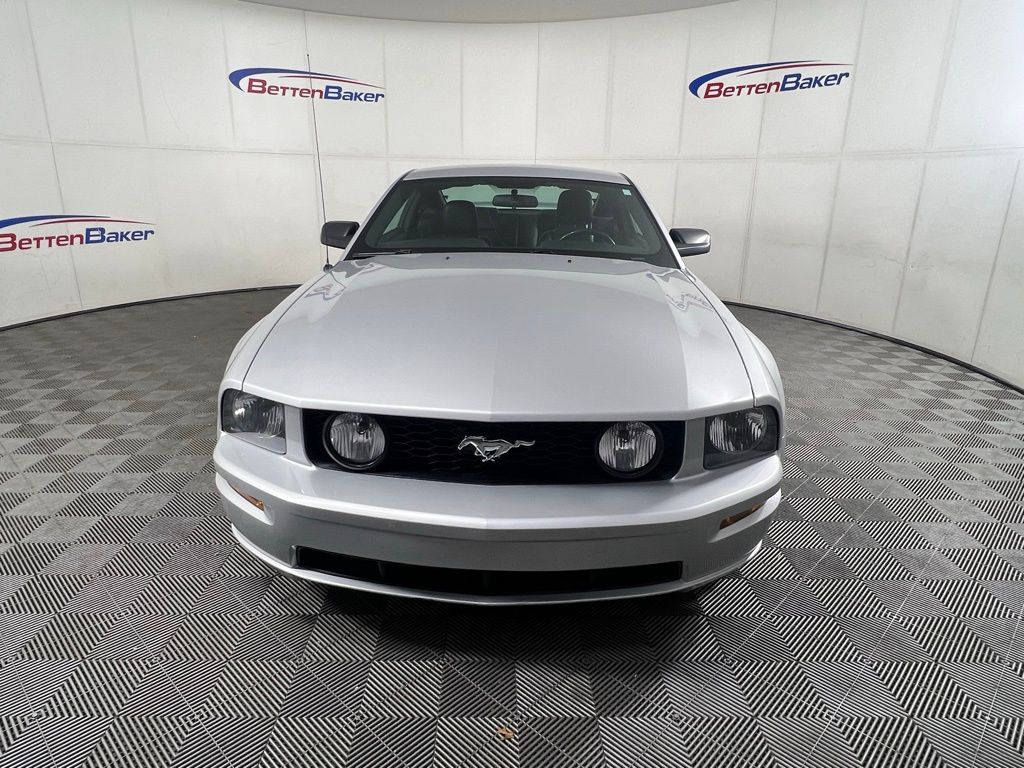 2006 Ford Mustang  8