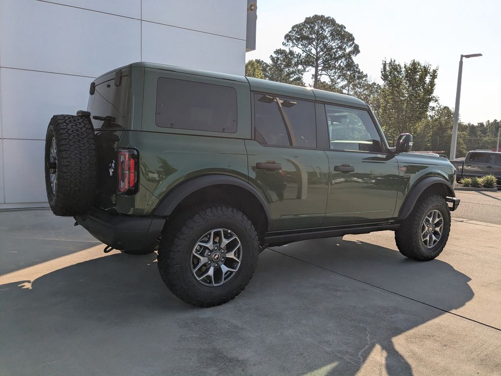 2025 Ford Bronco Badlands