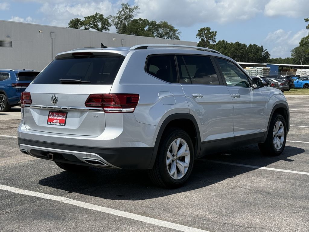 2018 Volkswagen Atlas 3.6L V6 SE Silver at Community Honda