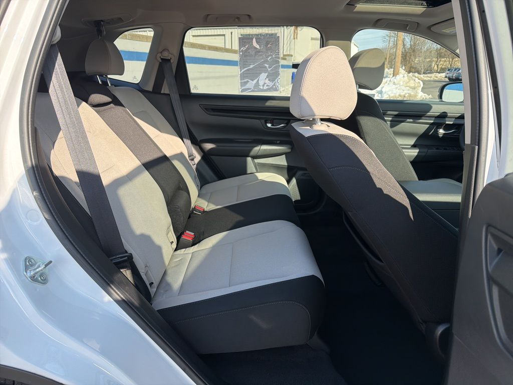 Thumbnail: 2023 Honda CR-V - 23