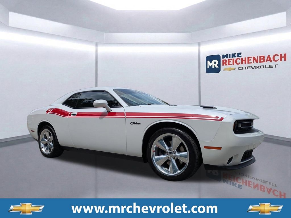 Ivory White Tri-Coat Pearl 2015 Dodge Challenger R/T Plus RWD Coupe Rear-Wheel Drive 8-Speed Automatic