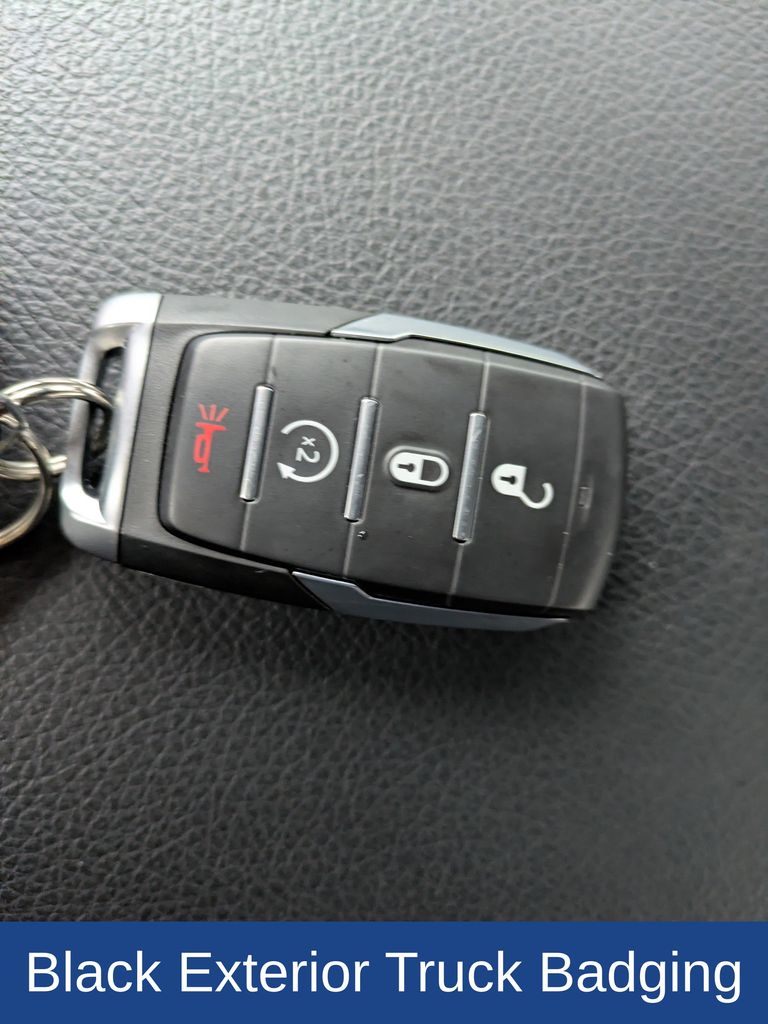 2022 Ram 1500 Big Horn Crew Cab 4x2 5'7" Box