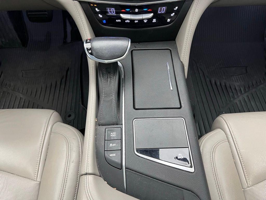 Thumbnail: 2018 Cadillac CT6 - 11