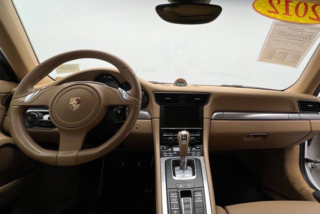 Thumbnail: 2012 Porsche 911 - 6