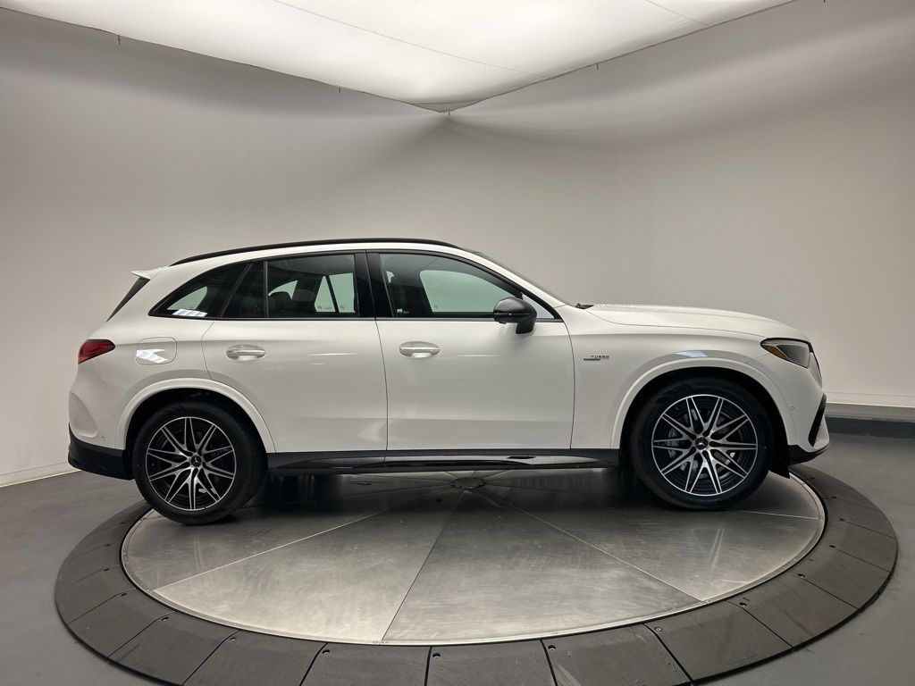 Thumbnail: 2026 Mercedes-Benz GLC - 8
