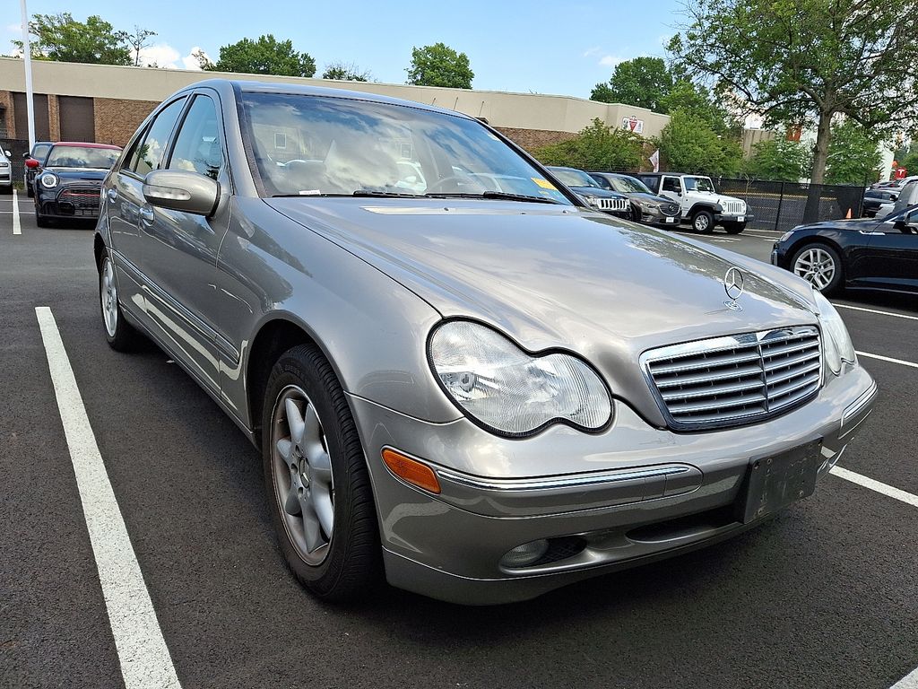 Thumbnail: 2004 Mercedes-Benz C-Class - 2