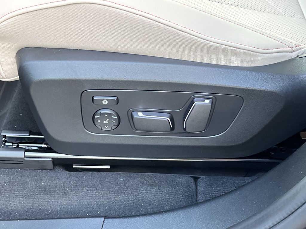 Thumbnail: 2026 BMW X3 - 12