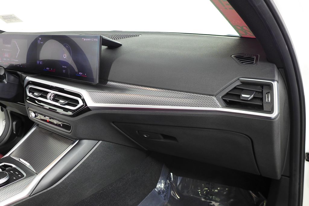 Thumbnail: 2023 BMW 3 Series - 14