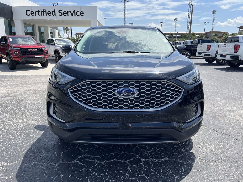 2023 Ford Edge SEL 3