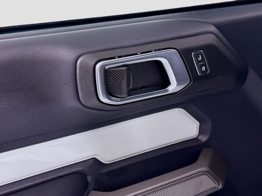 Thumbnail: 2021 Ford Bronco - 23