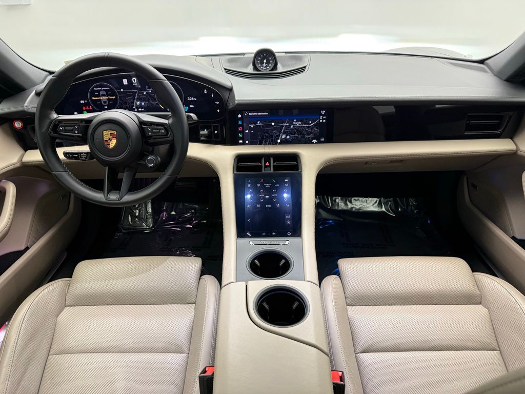 Thumbnail: 2021 Porsche Taycan - 17