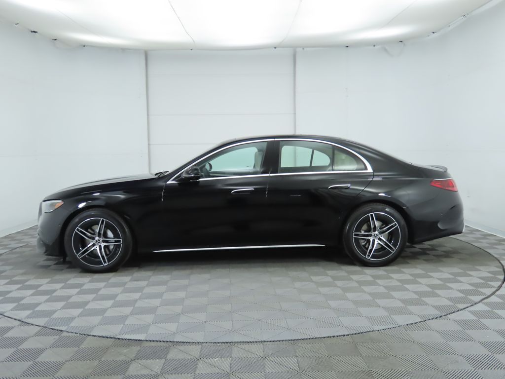 Thumbnail: 2025 Mercedes-Benz E-Class - 8
