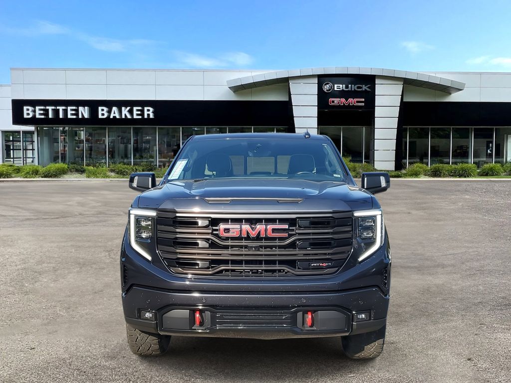 2022 GMC Sierra 1500 AT4X 2