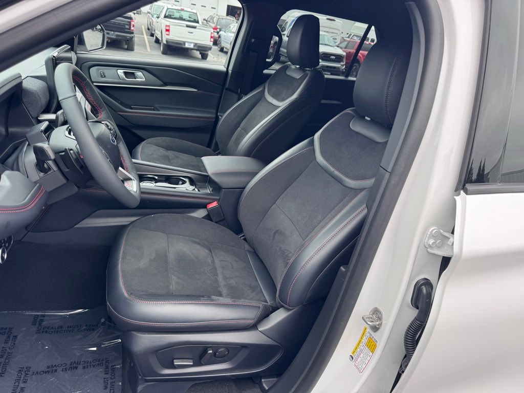 FordExplorer10