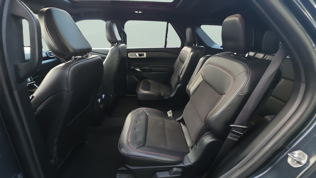 Certified Used 2023 Blue Ford ST-Line image 27