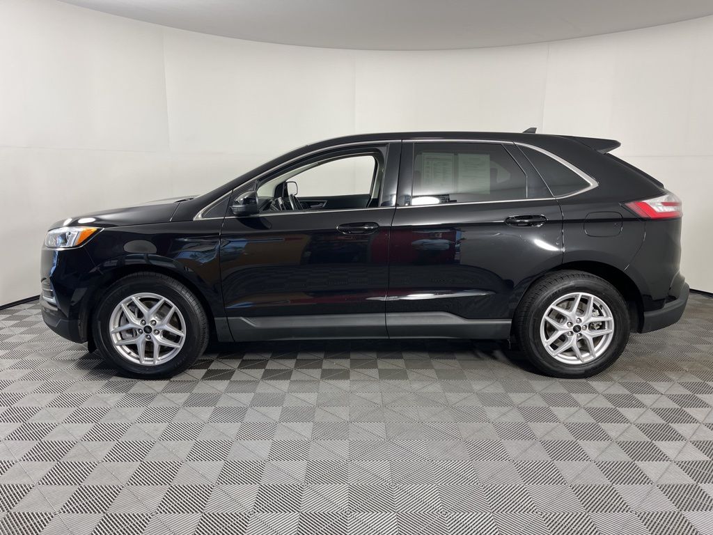 Thumbnail: 2024 Ford Edge - 2