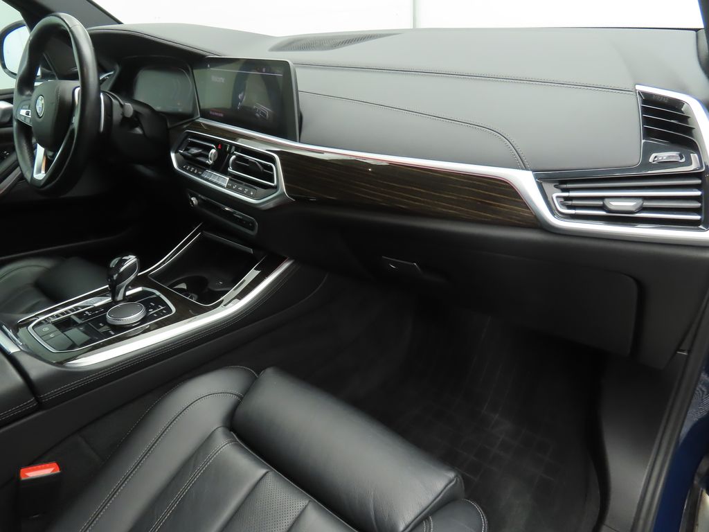 Thumbnail: 2020 BMW X5 - 17