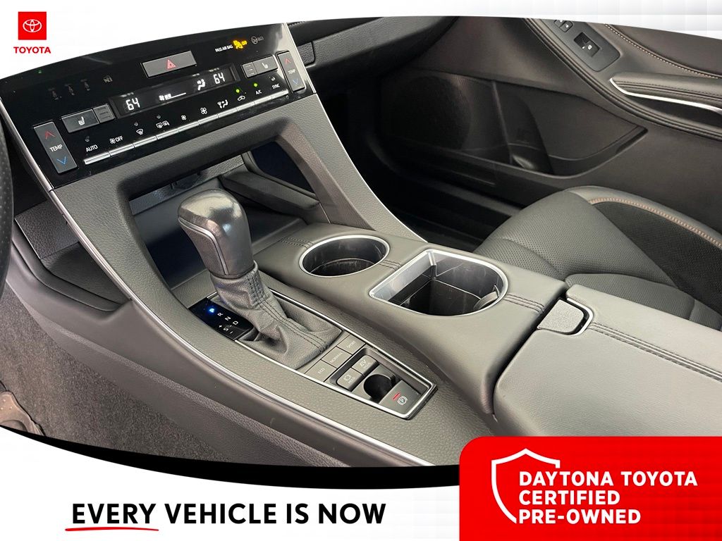 Used 2022 Toyota Avalon Hybrid Sedan