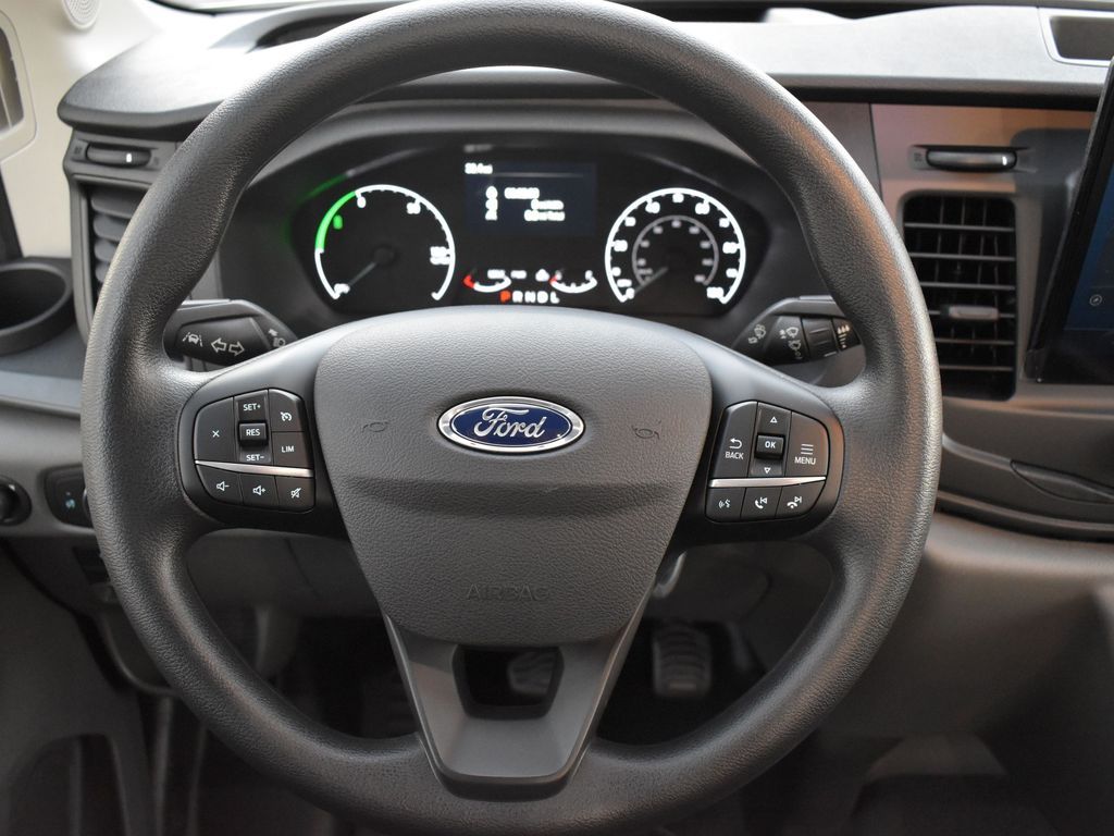 2023 Ford E-Transit 350