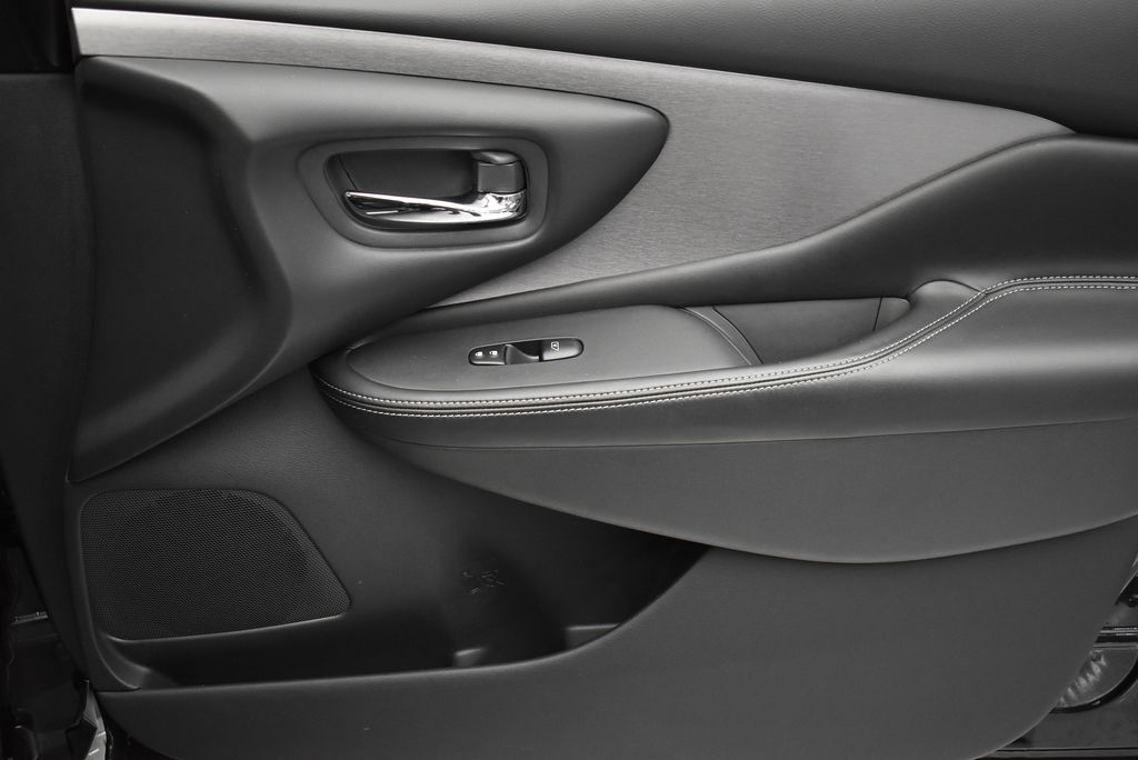 Thumbnail: 2021 Nissan Murano - 23