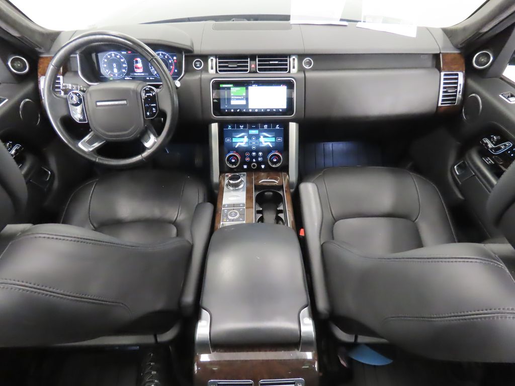 Thumbnail: 2019 Land Rover Range Rover - 14