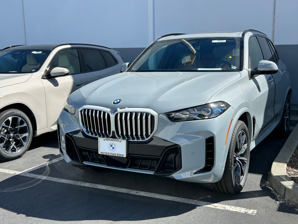 Thumbnail: 2026 BMW X5 - 2