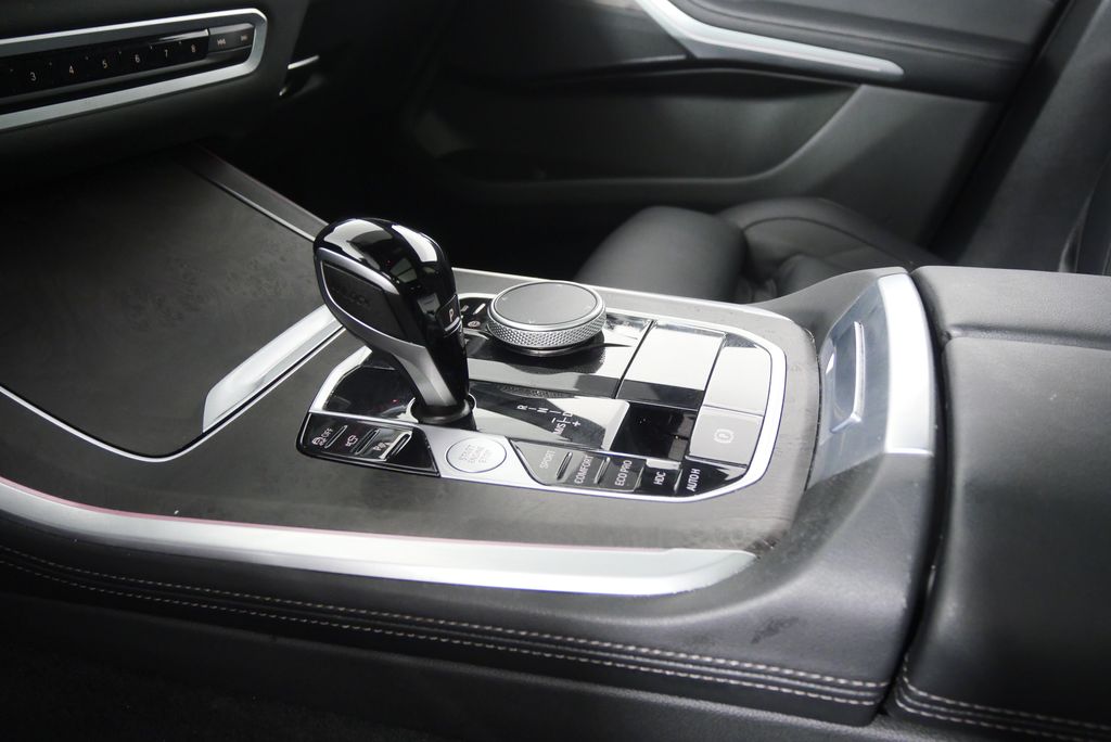Thumbnail: 2023 BMW X5 - 28