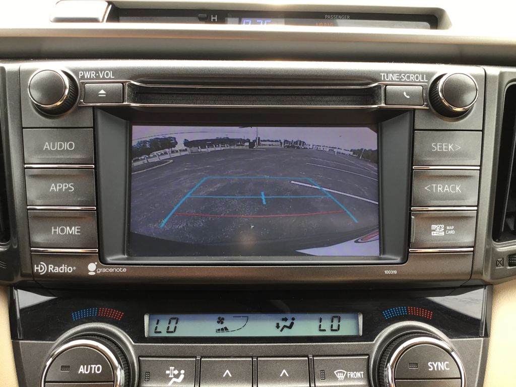 2015 Toyota RAV4 XLE 20