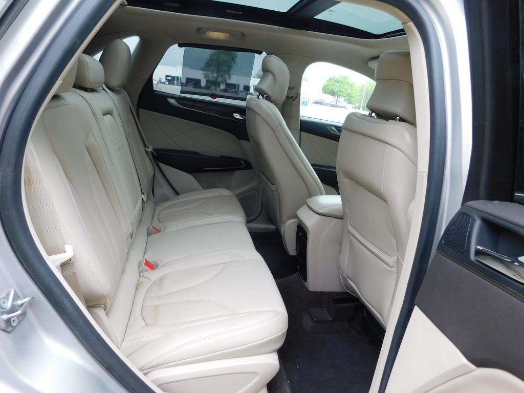 Thumbnail: 2018 Lincoln MKC - 5