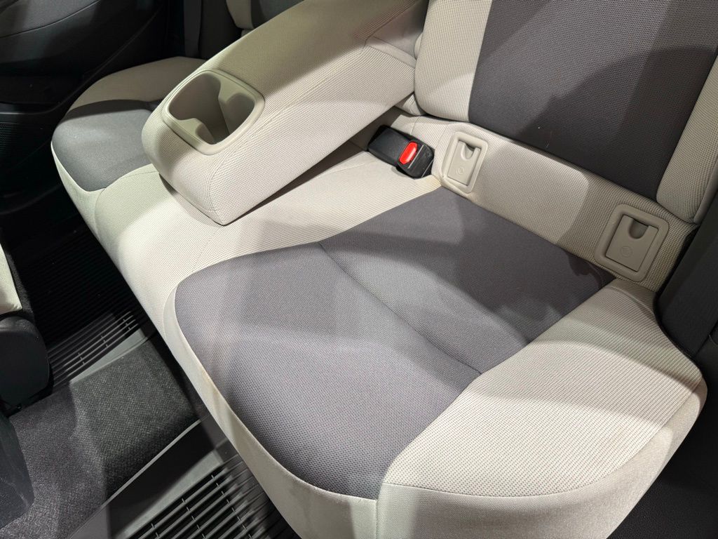 Thumbnail: 2024 Toyota Corolla - 18