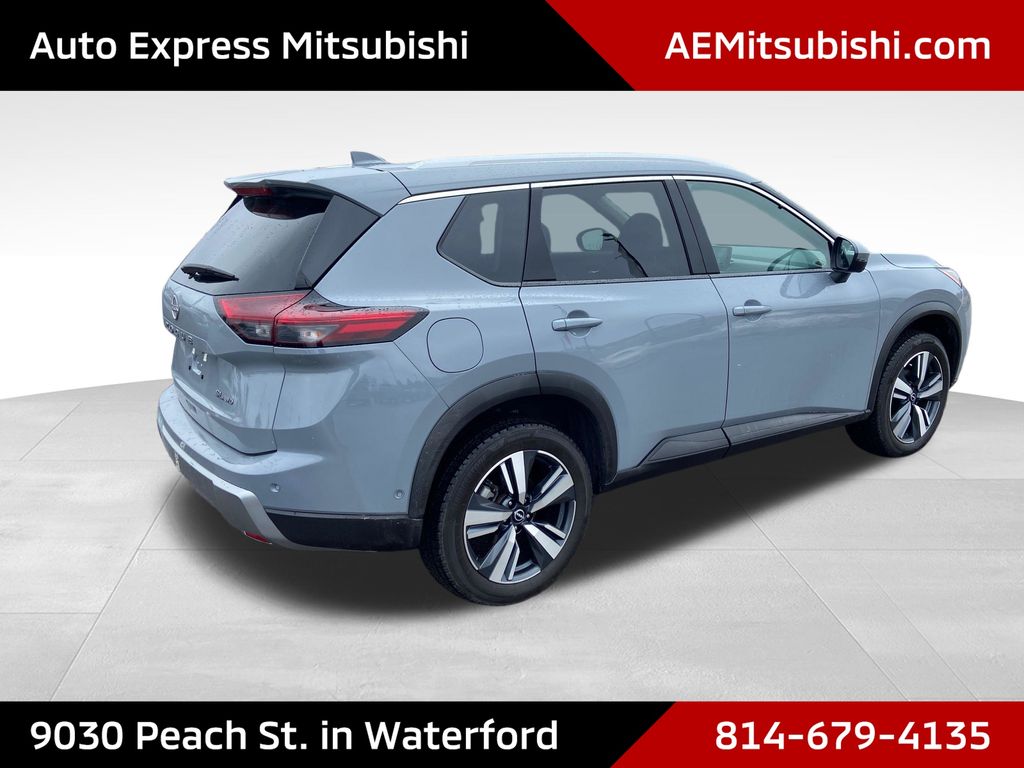 2024 Nissan Rogue SL - 6