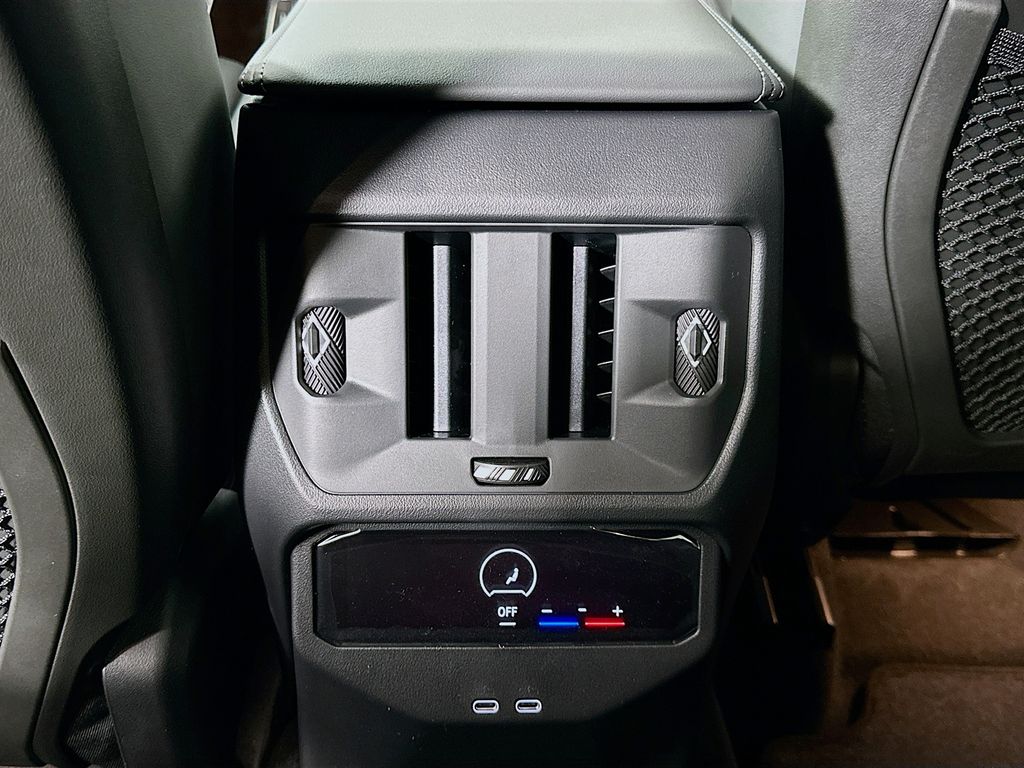 Thumbnail: 2026 BMW X3 - 18