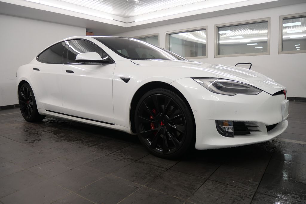 2021 Tesla Model S Long Range 8