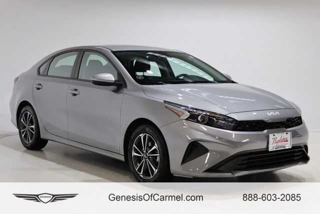 Steel Gray 2024 Kia Forte Sedan Front-Wheel Drive Continuously Variable Transmission