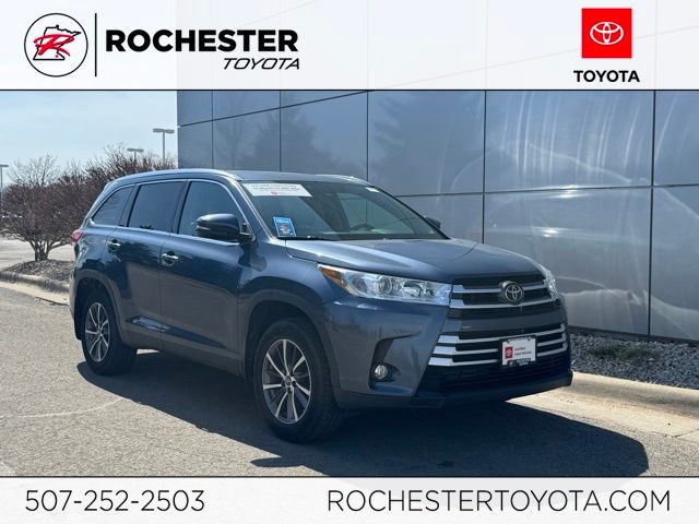 Shoreline Blue Pearl 2019 Toyota Highlander XLE AWD SUV / Crossover All-Wheel Drive 8-Speed Automatic