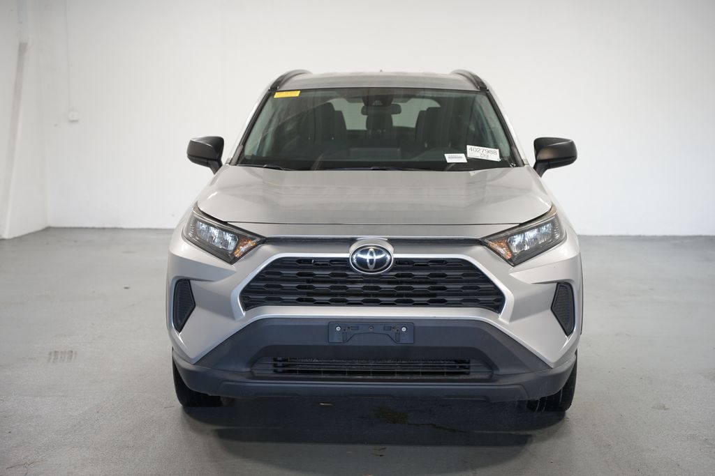 Thumbnail: 2019 Toyota RAV4 - 2