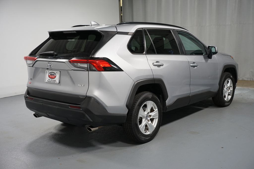 Thumbnail: 2020 Toyota RAV4 - 8