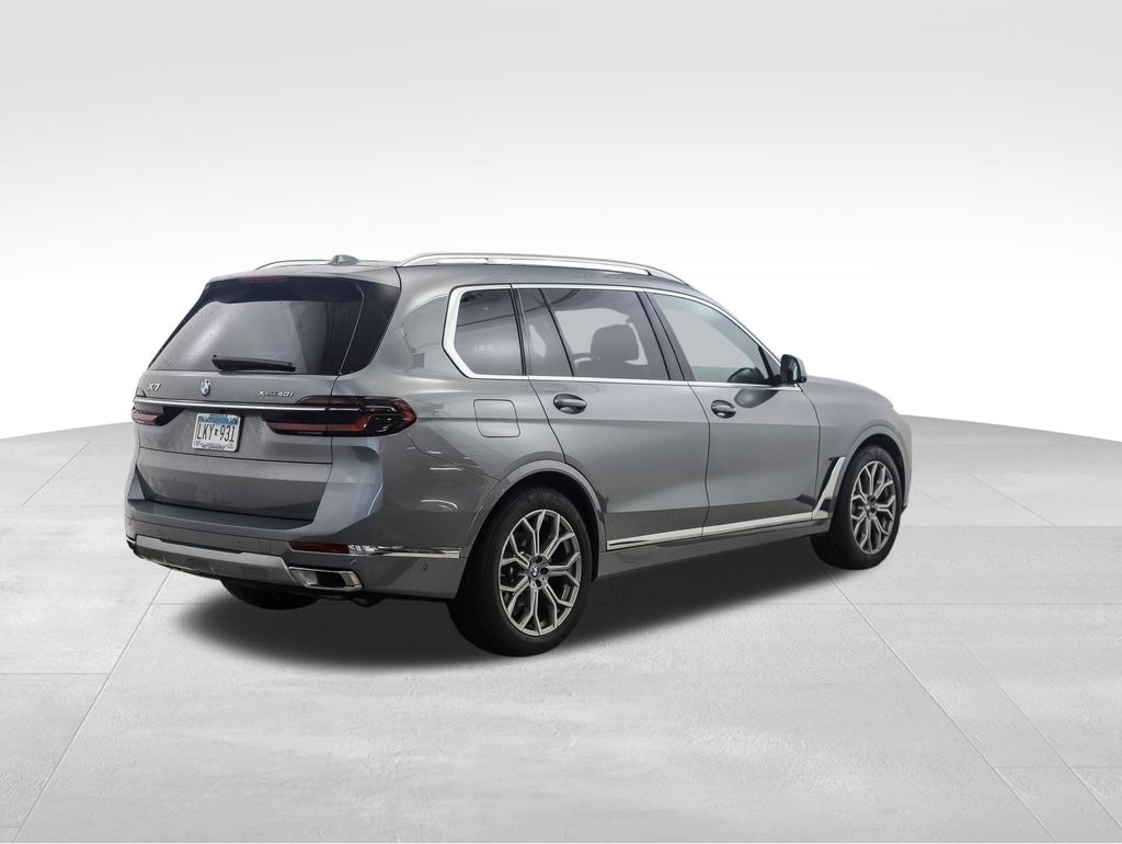 Thumbnail: 2024 BMW X7 - 5