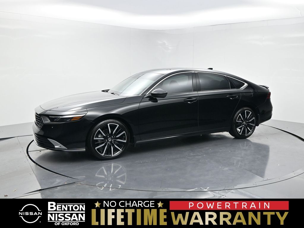 Black 2025 Honda Accord Hybrid Touring FWD Sedan Front-Wheel Drive Continuously Variable Transmission
